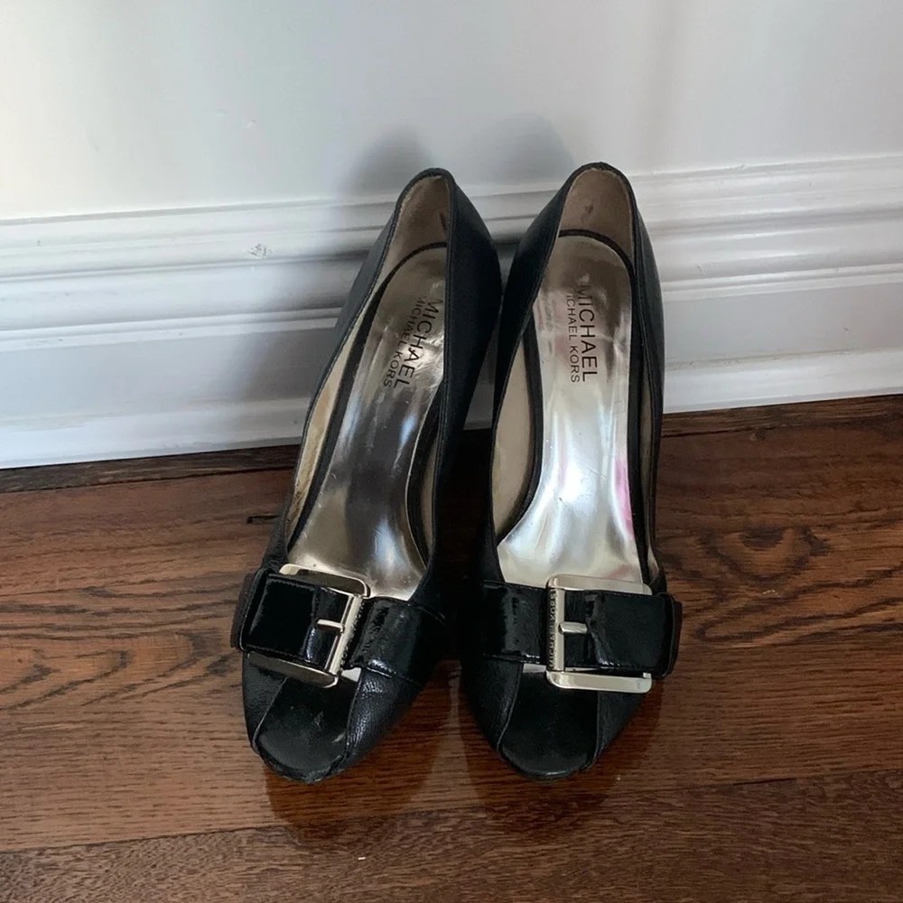 Michael Kors Black Peep Toe Pumps High Heels Classic